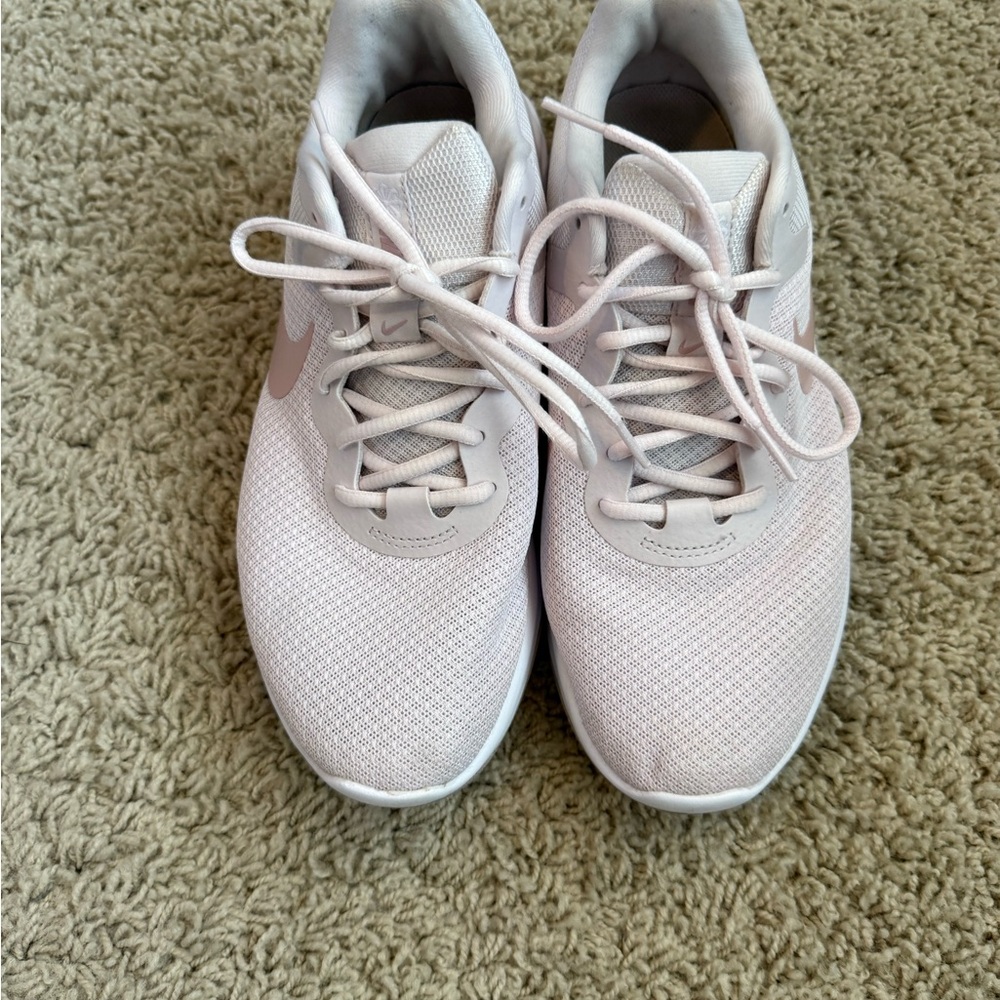 Nike Women's Running size 10 revolution 6 light violet pink sneakers